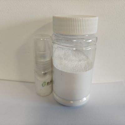 CAS 154702-15-5 ديثيلهيكسيل بوتاميدو تريازون مضاف لامتصاص الضوء فوق البنفسجي للمستحضرات التجميلية الملونة