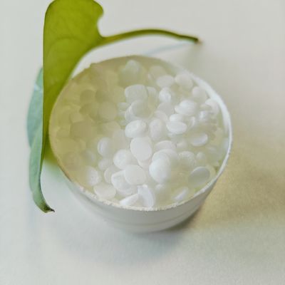 PEG-100 Stearate Glyceryl Stearate CAS 9004-99-3&amp;123-94-4 مستحلب للعناية الشخصية ومستحضرات التجميل