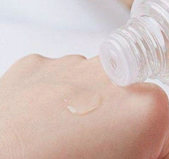 CAS 133738-23-5 PEG-10 Isostearate لديه قدرة جيدة على إزالة المكياج المستخدم في زيوت التنظيف