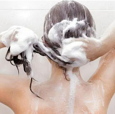CAS 7651-02-7 Stearamidopropyl Dimethylamine Cationic Surfactant for Hair Care Products (مواد السطح النشطة للشعر في الشظايا الصفراء)