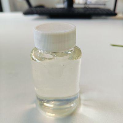 CAS 25086-89-9 VP/VA Copolymer عامل تشكيل فيلم بلا لون لمنتجات العناية بالشعر