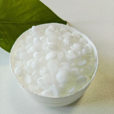 9004-99-3,123-94-4 PEG-100 Stearate / Glyceryl Stearate مستحلب تجميلي لمكياج الشعر، سهل التشتت